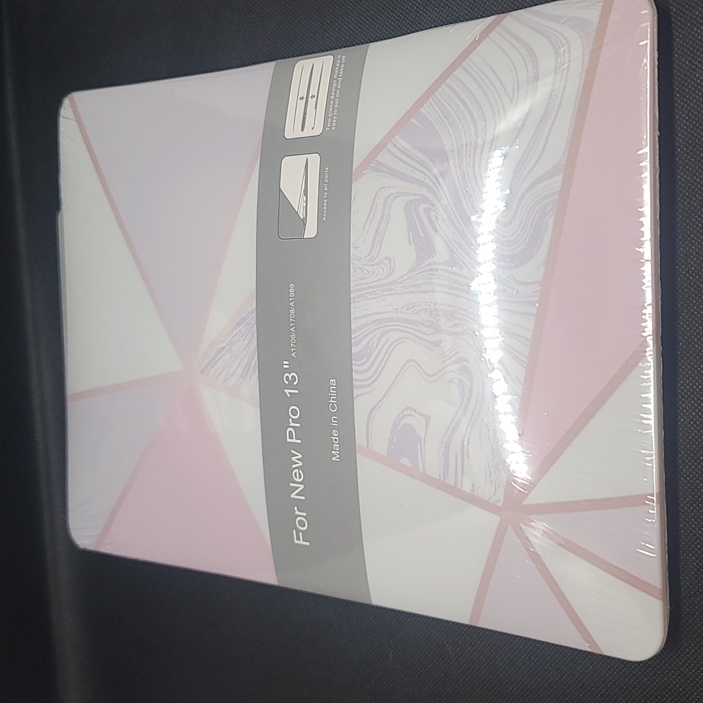 Macbook pro 13in case
